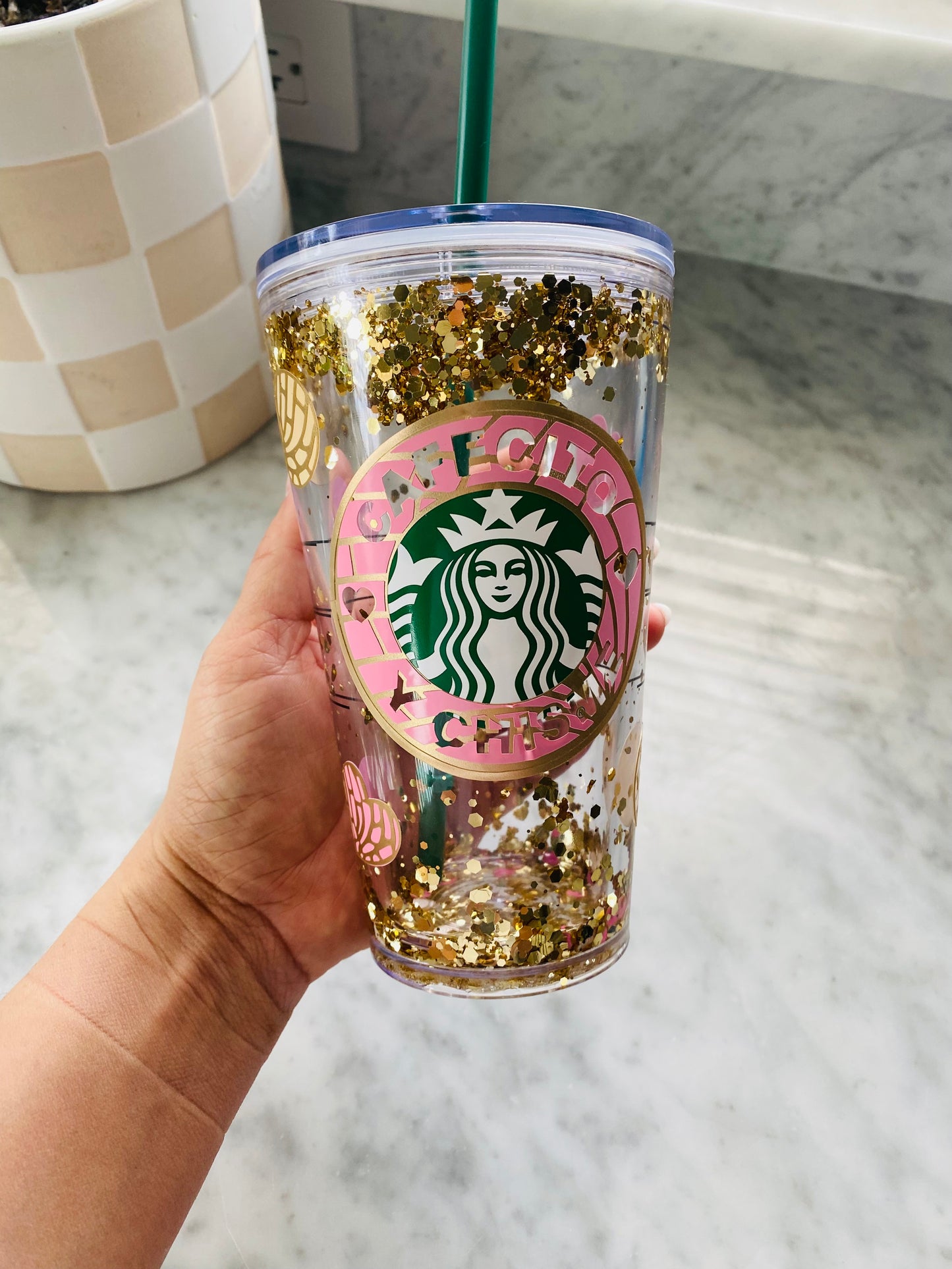 Cafecito & Chisme Snow Globe Tumbler